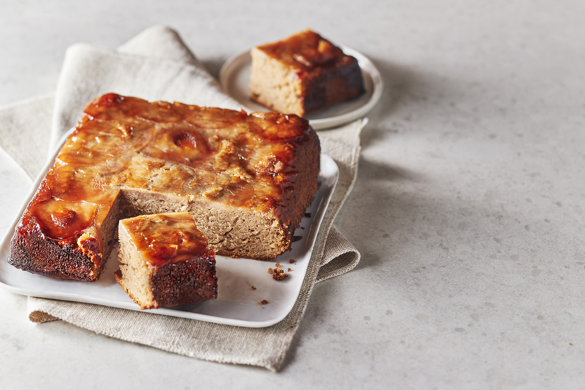 Apple Upside Down Cake - My Spice it up!